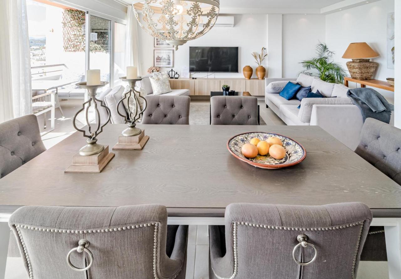Cp - Modern Beachside Apartment In Эстепона Экстерьер фото